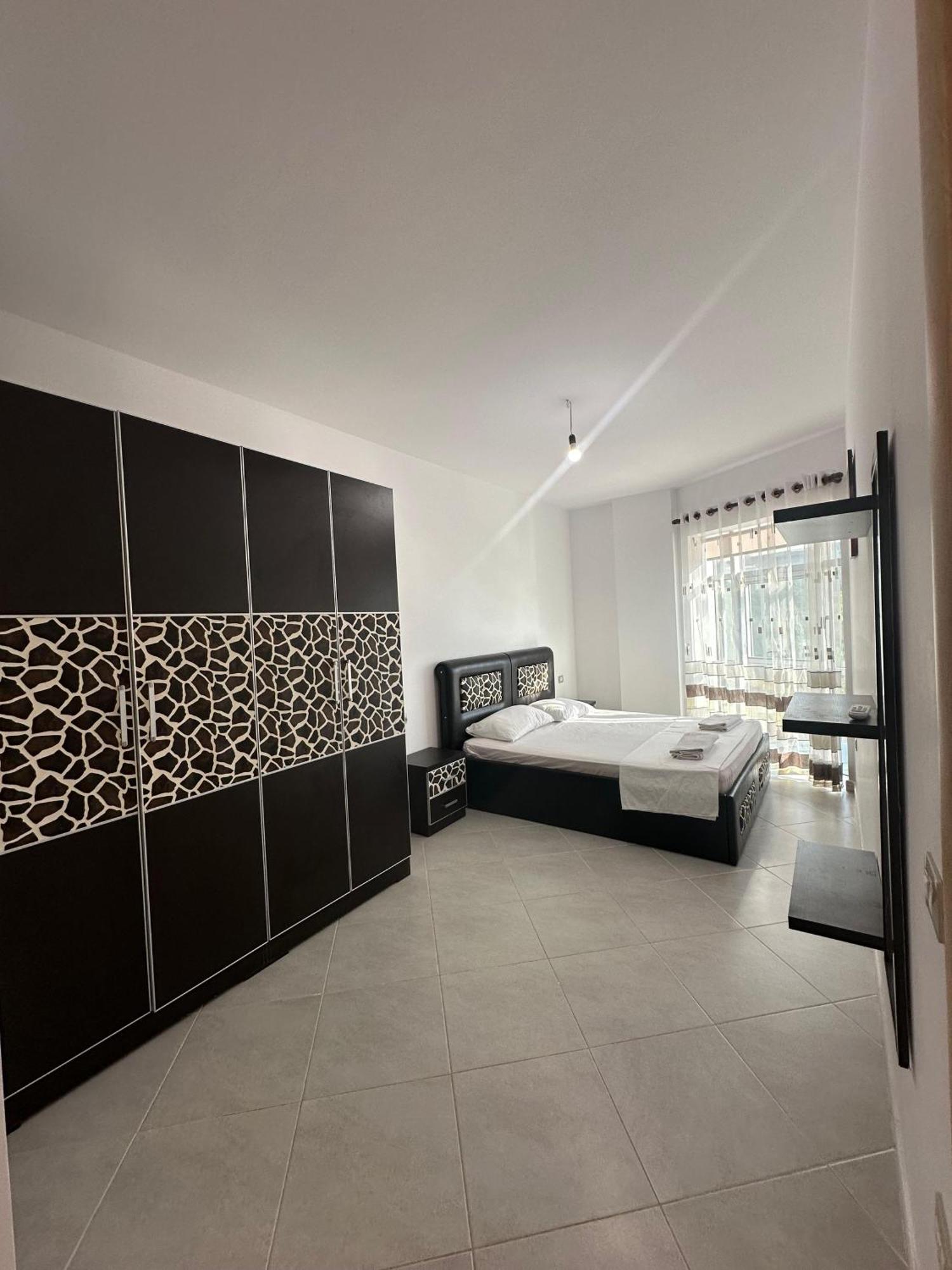 Sea View Apartment Vlora Kültér fotó