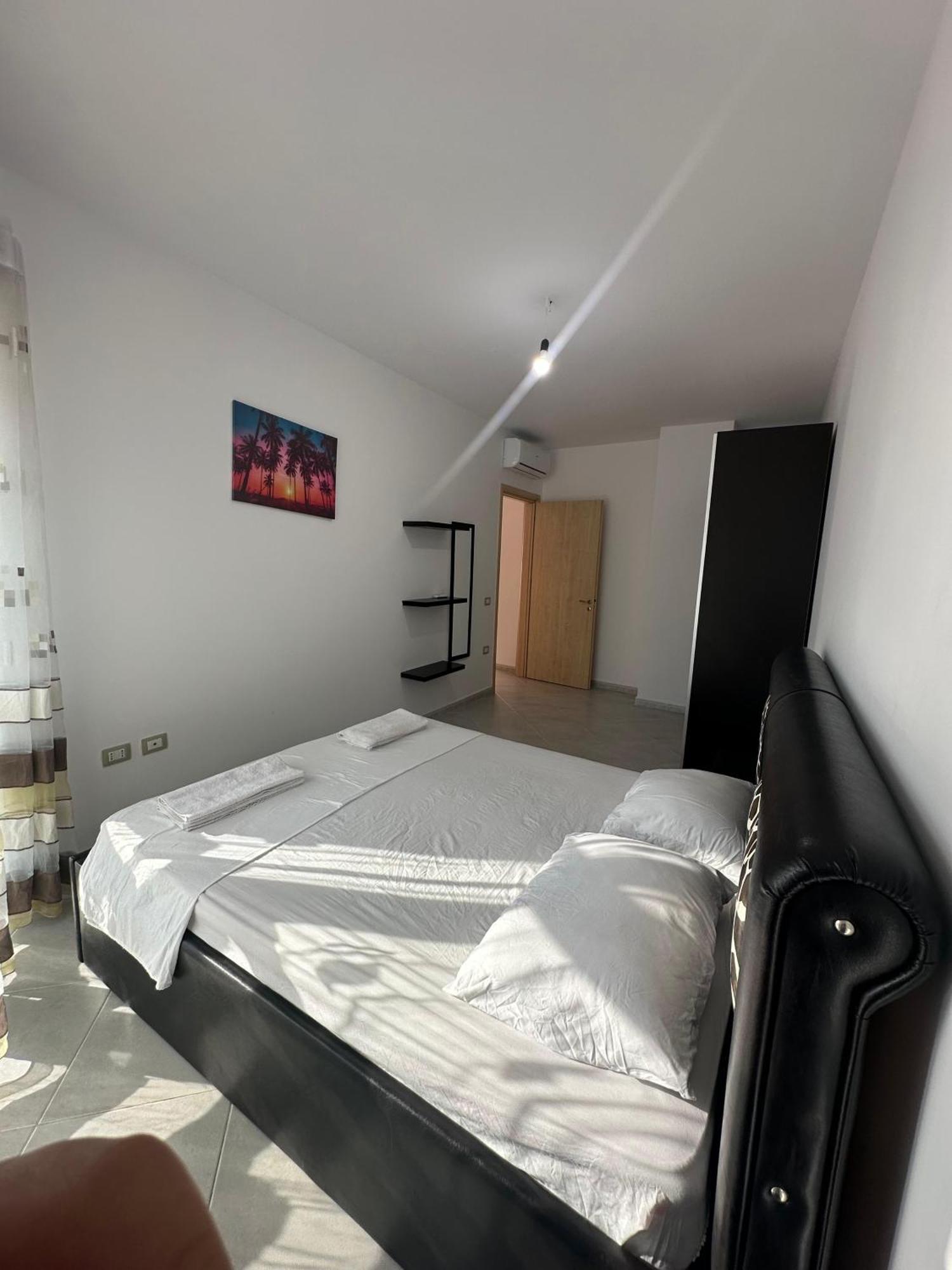 Sea View Apartment Vlora Kültér fotó